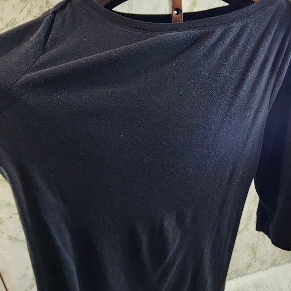 Old Navy Black Top - Picture 7 of 11
